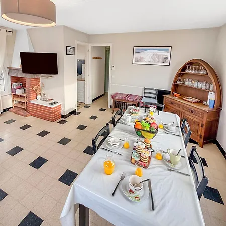 Marluis - Near Dunes And شقة